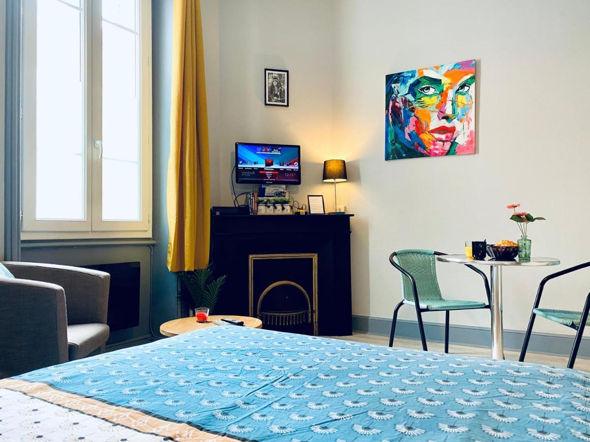 Studio Cosy Avec Jardin Roanne Exteriér fotografie