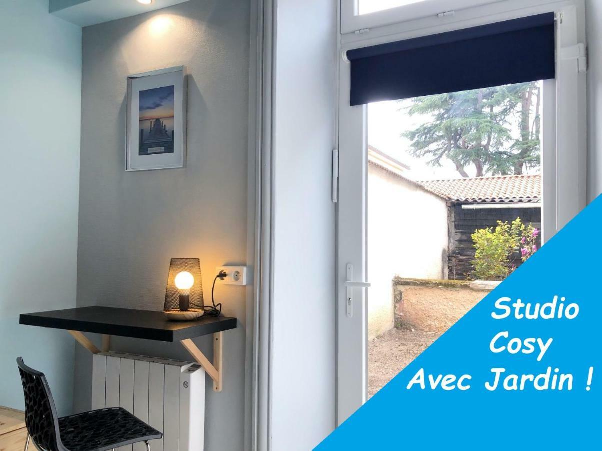 Studio Cosy Avec Jardin Roanne Exteriér fotografie