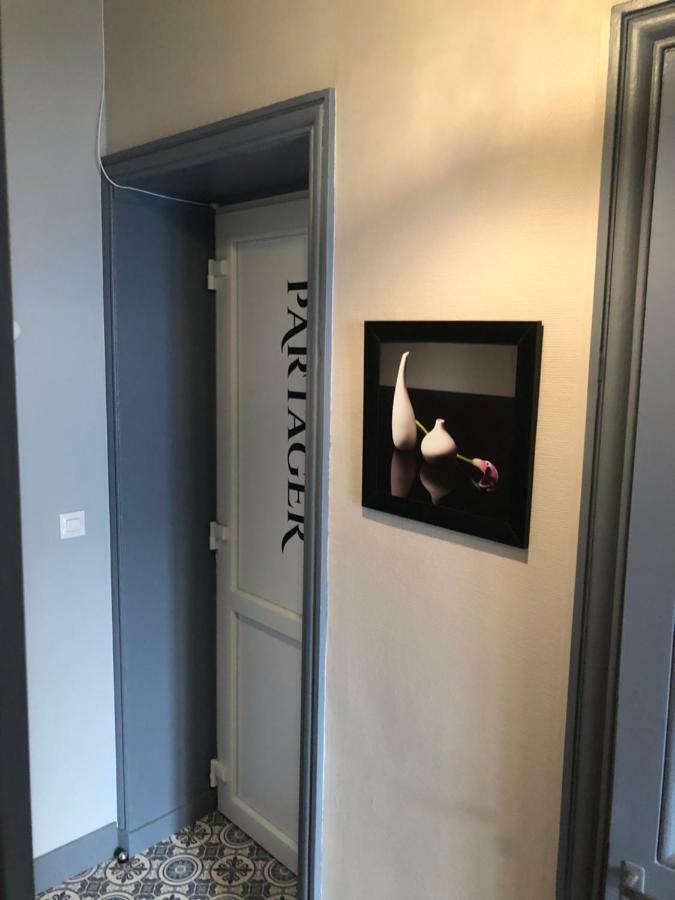 Studio Cosy Avec Jardin Roanne Exteriér fotografie